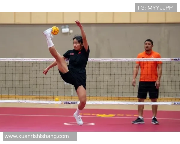 足球明星观看藤球比赛视频的精彩瞬间与感悟分享 足球明星观看藤球比赛视频的精彩瞬间与感悟分享