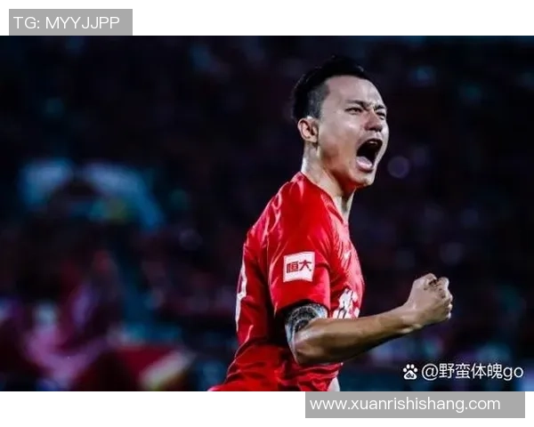 阿迪达斯足球明星精彩瞬间集锦展现传奇球员风采与激情对决 阿迪达斯足球明星精彩瞬间集锦展现传奇球员风采与激情对决