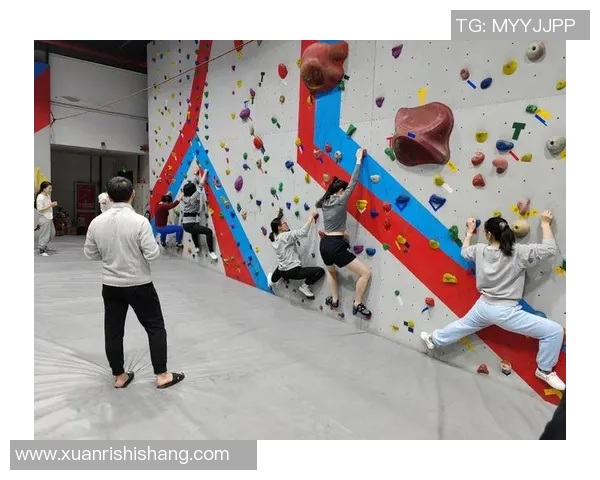 攀岩战术：北京攀岩队的包夹体系