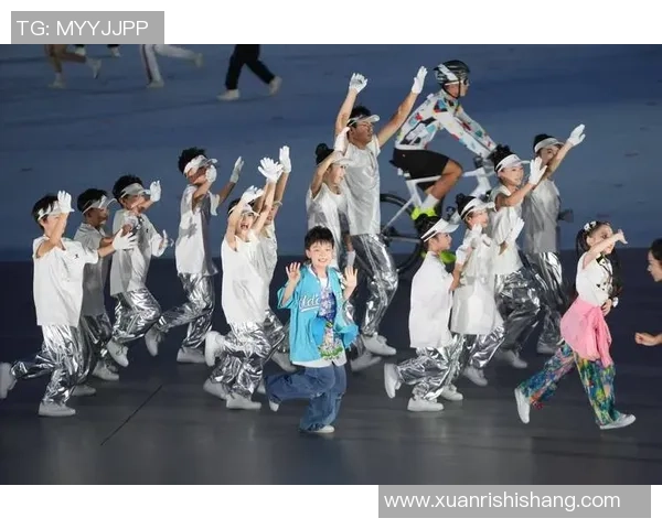 街舞巨献：探秘成都街舞队的技术